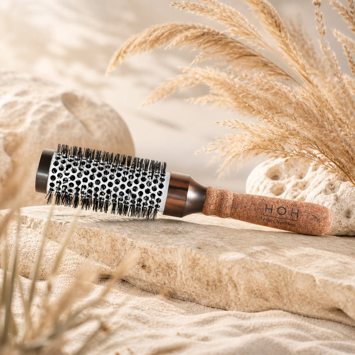 Sissi No 9 — Ceramic Cork Round Hairbrush